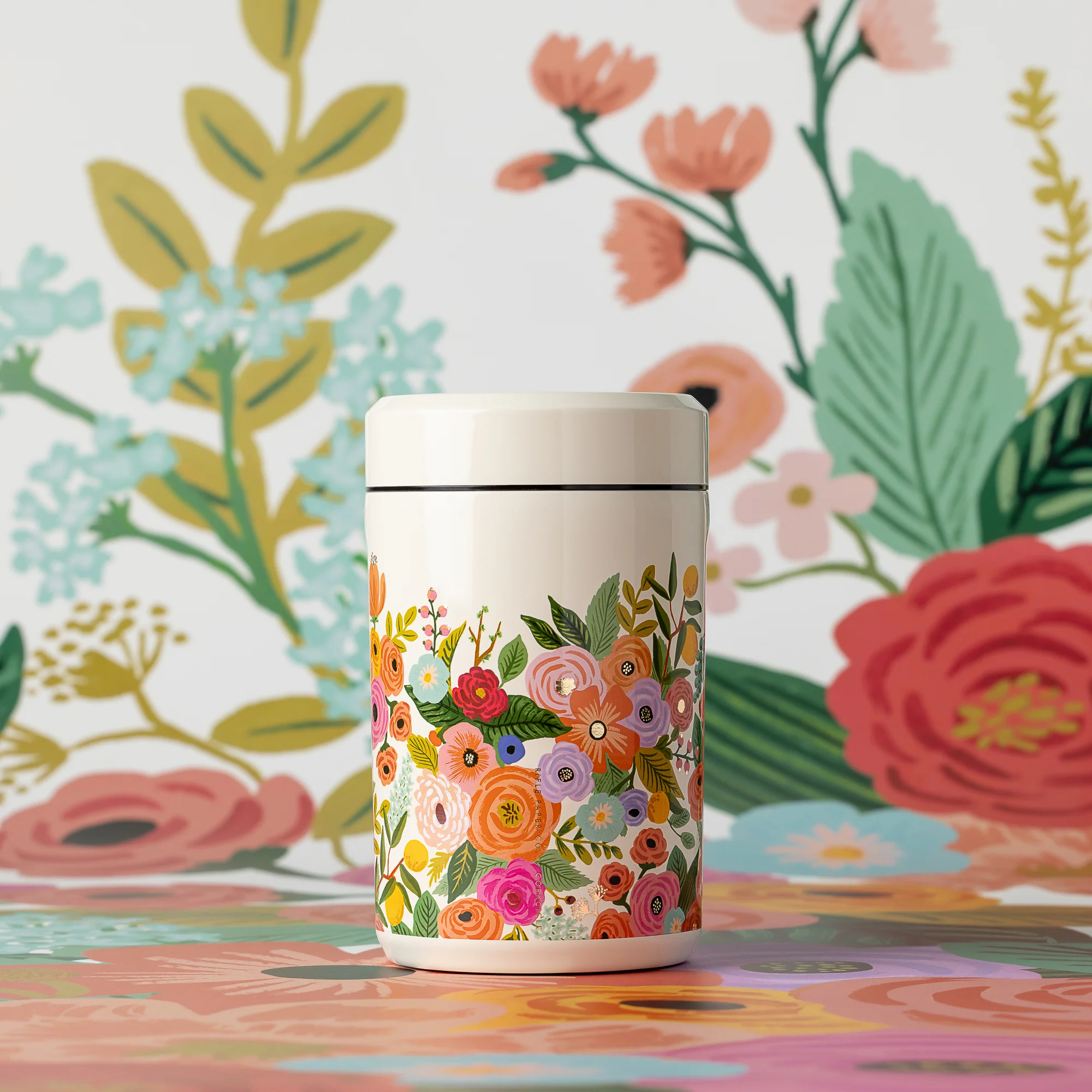 483-rifle-paper-co.-keep-fresh-canister-4.webp Rifle Paper Co. Keep Fresh Canister